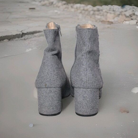 NIB Nine West Gray Wool Blend Block Heel Ankle Boots Women's Size 9 - Picture 5 of 7